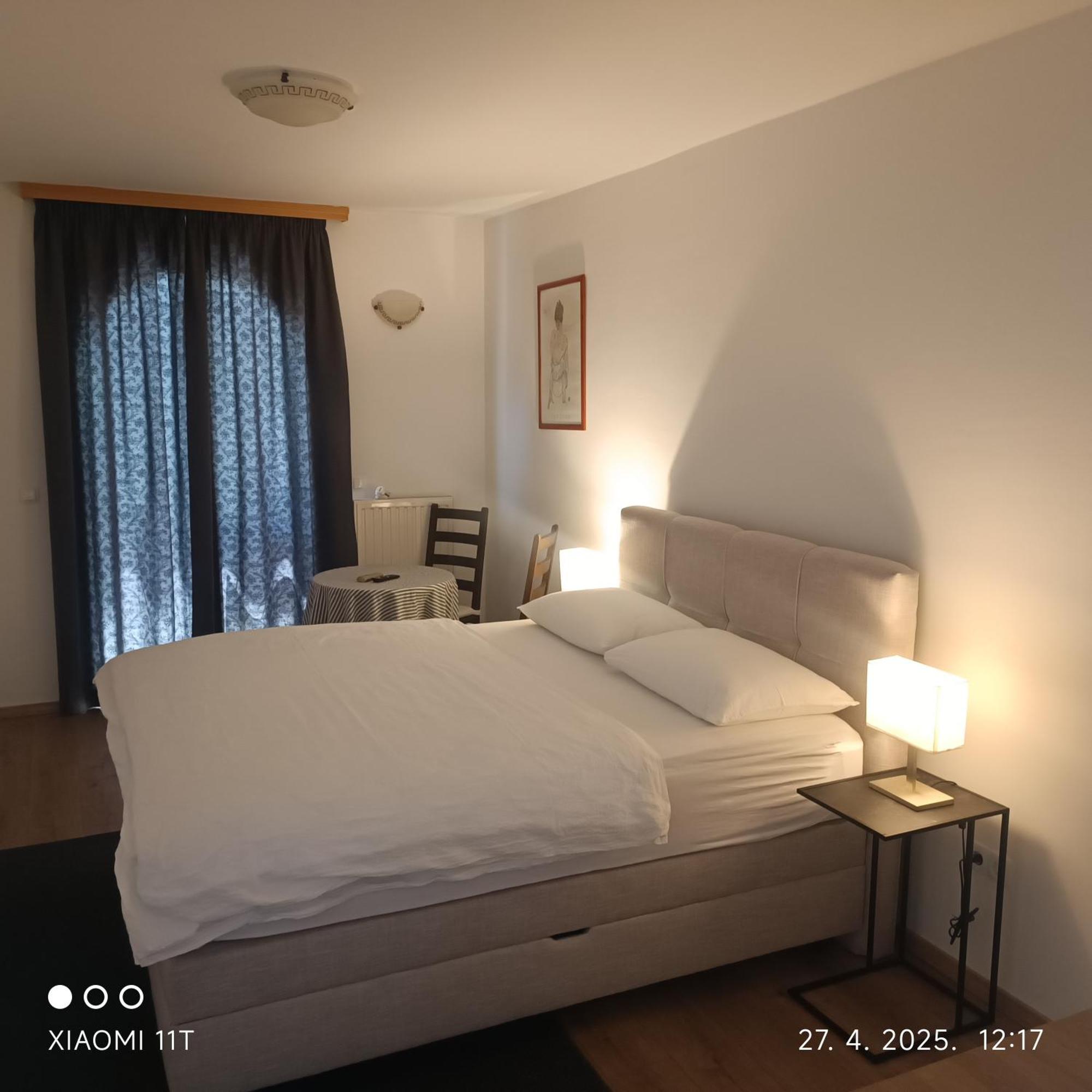 Marko Rooms Krk Town Bilik gambar