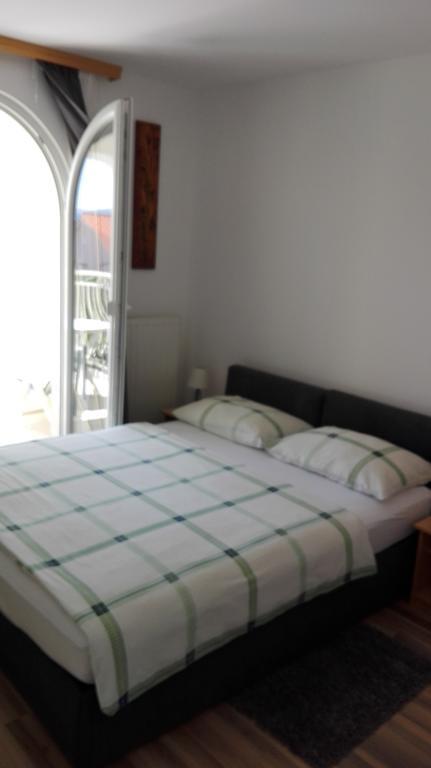 Marko Rooms Krk Town Luaran gambar