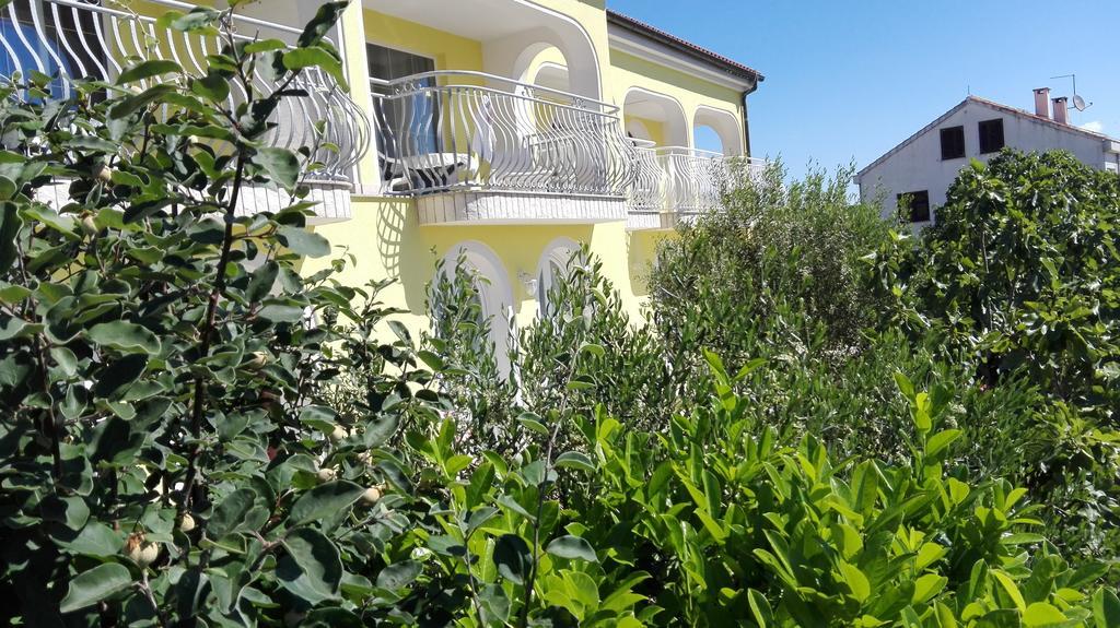 Marko Rooms Krk Town Luaran gambar